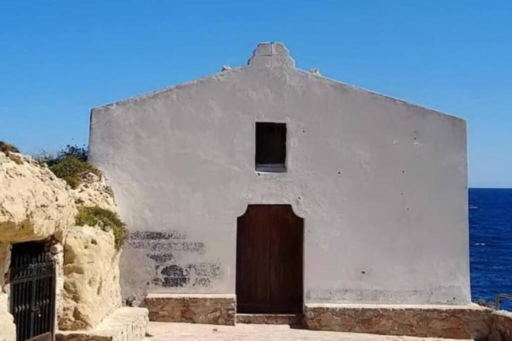 Very Well Apartment Porto Torres Exterior foto